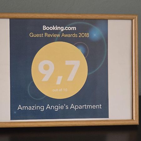 Amazing Angie'S Apartment Прага Экстерьер фото