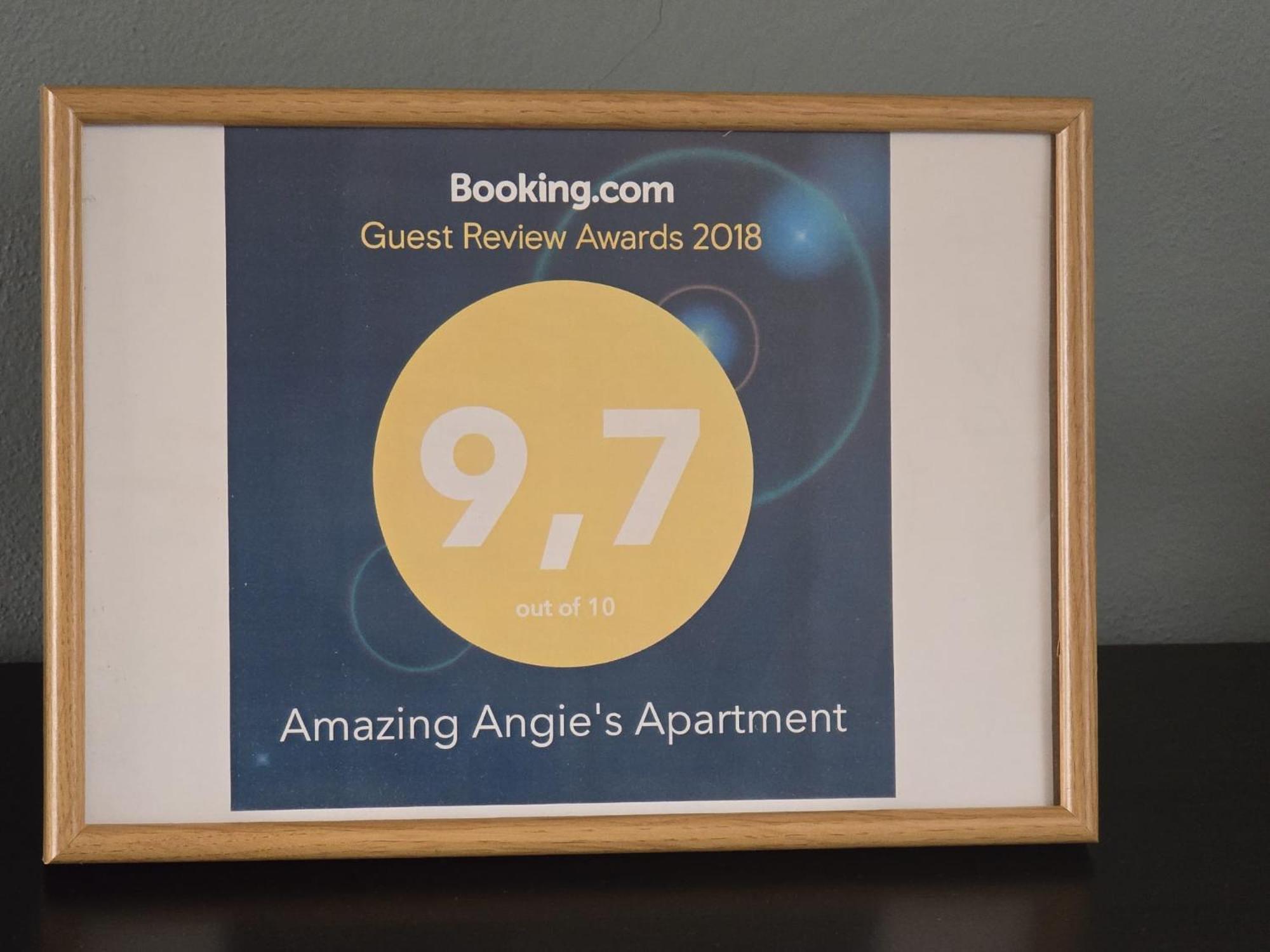 Amazing Angie'S Apartment Прага Экстерьер фото